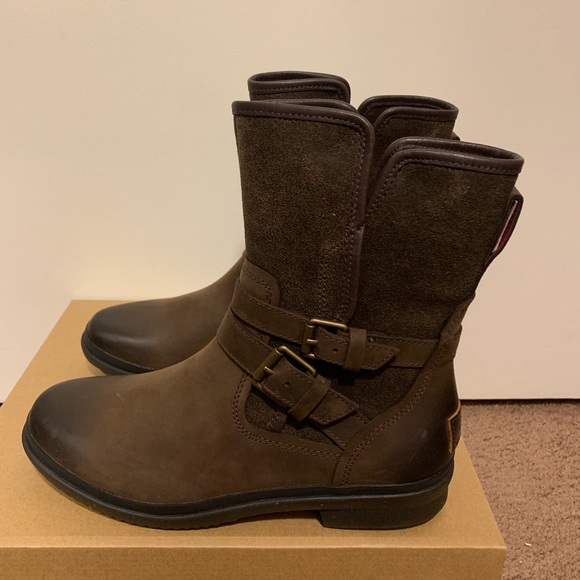 ugg simmens boot size 8